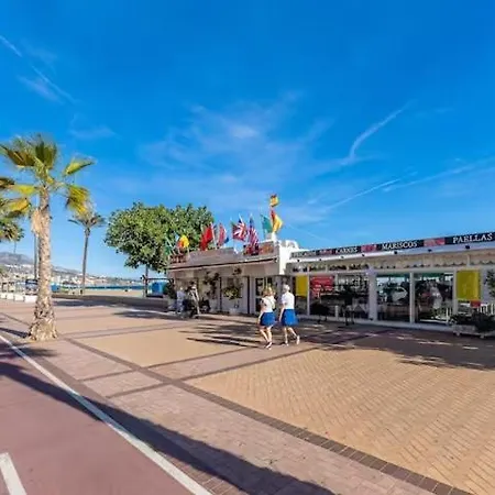 Διαμέρισμα Boliches Malaga - *